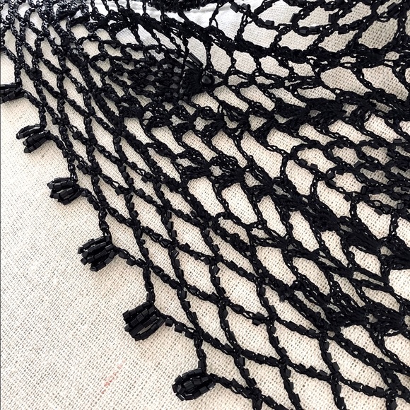 Beautiful beaded Hip/Shoulder wrap - Picture 10 of 14